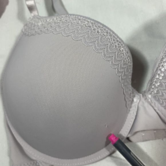 Jessica Simpson ~ 2 QTY Women's Full Figure Bra Underwire ~ 36C - Soft Tshirt - Picture 8 of 14